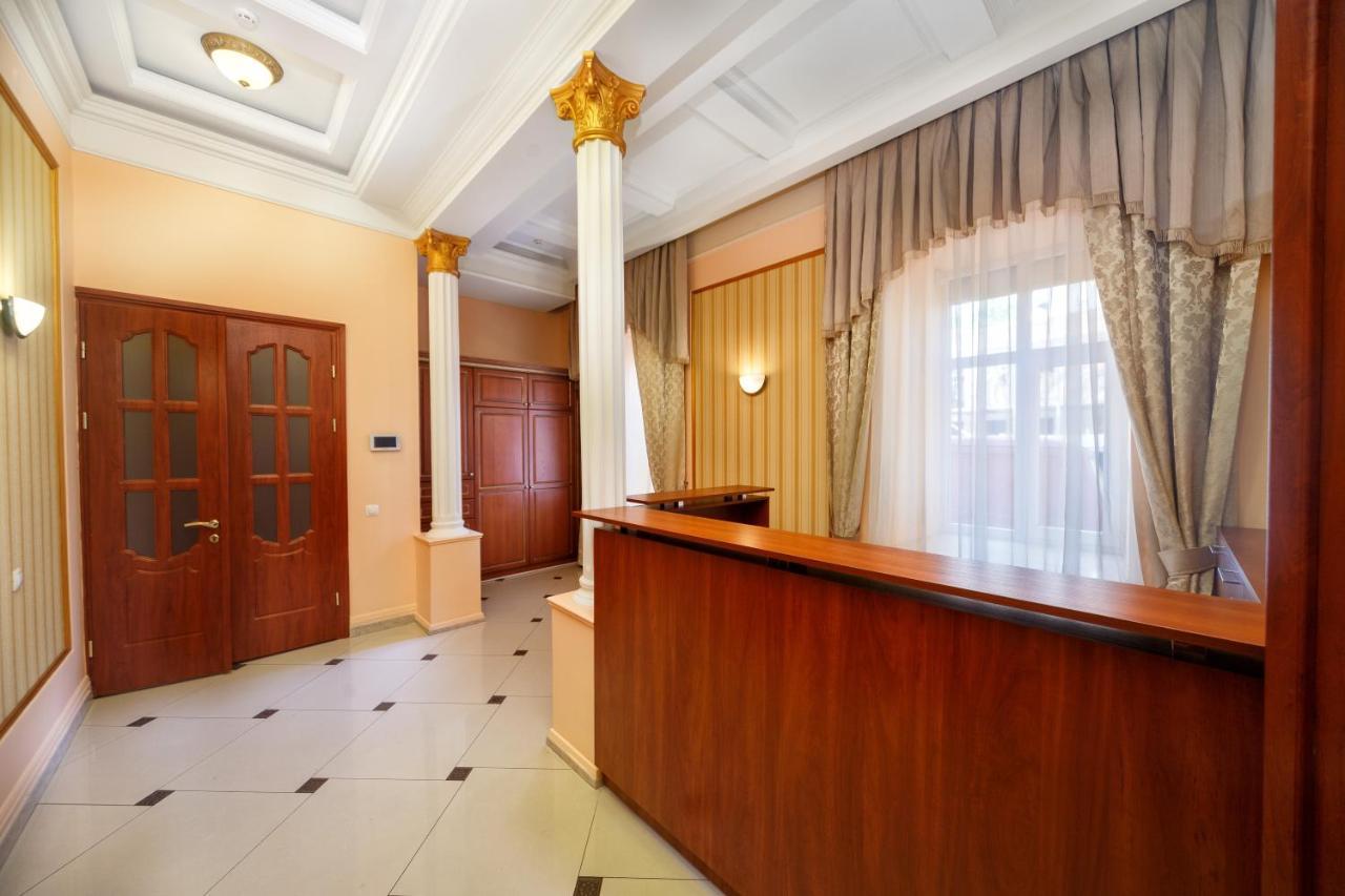 Hostel Suputnyk Лвив Екстериор снимка