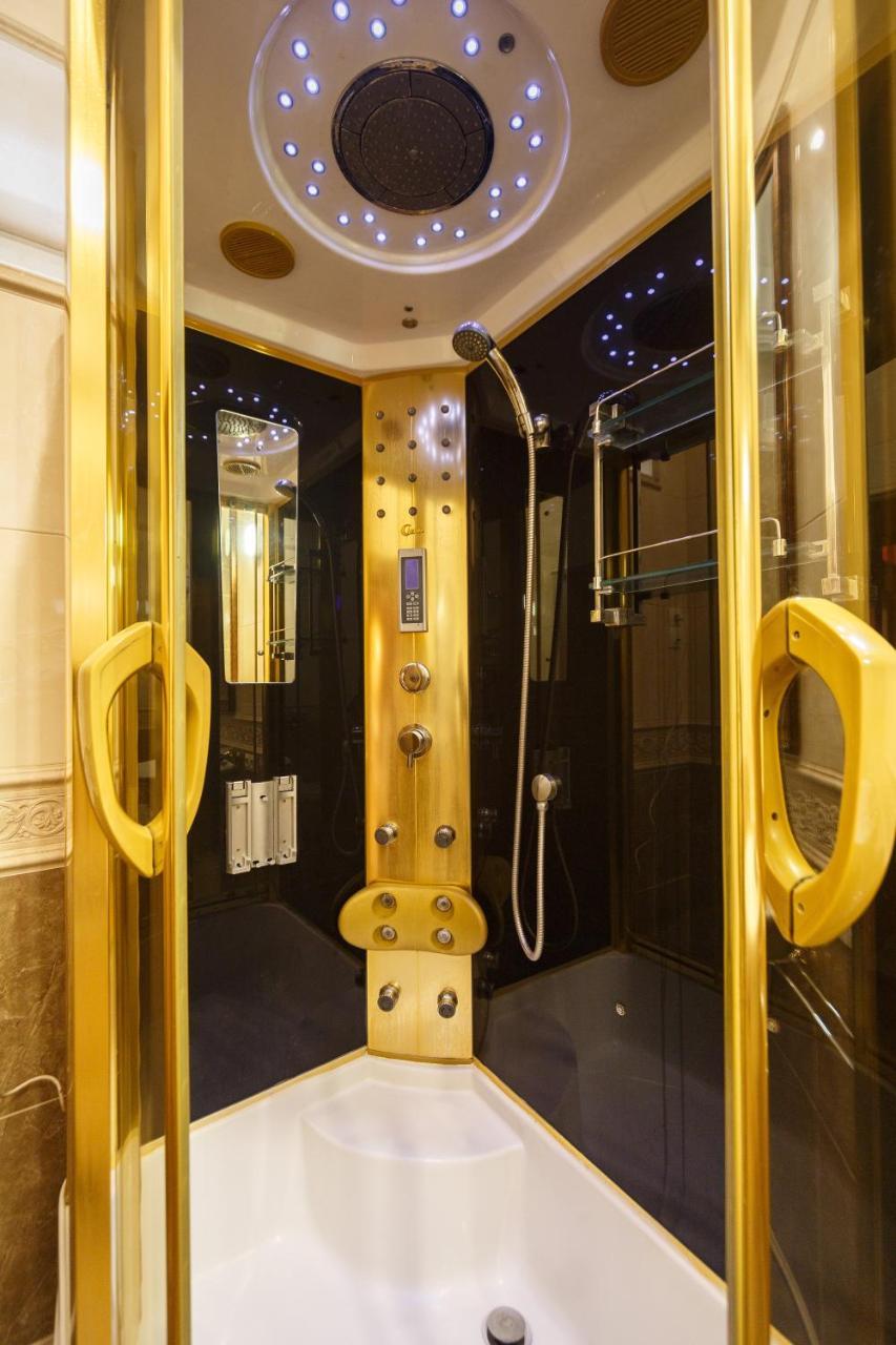 Hostel Suputnyk Лвив Екстериор снимка