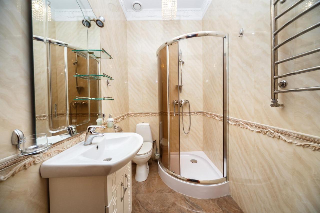 Hostel Suputnyk Лвив Екстериор снимка